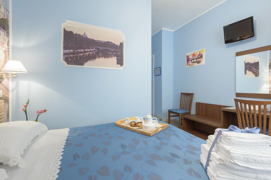 B&B Ad Maiora Roma Ruang foto