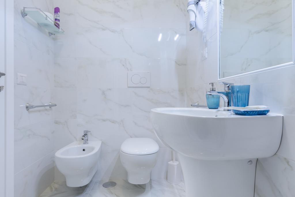 B&B Ad Maiora Roma Ruang foto